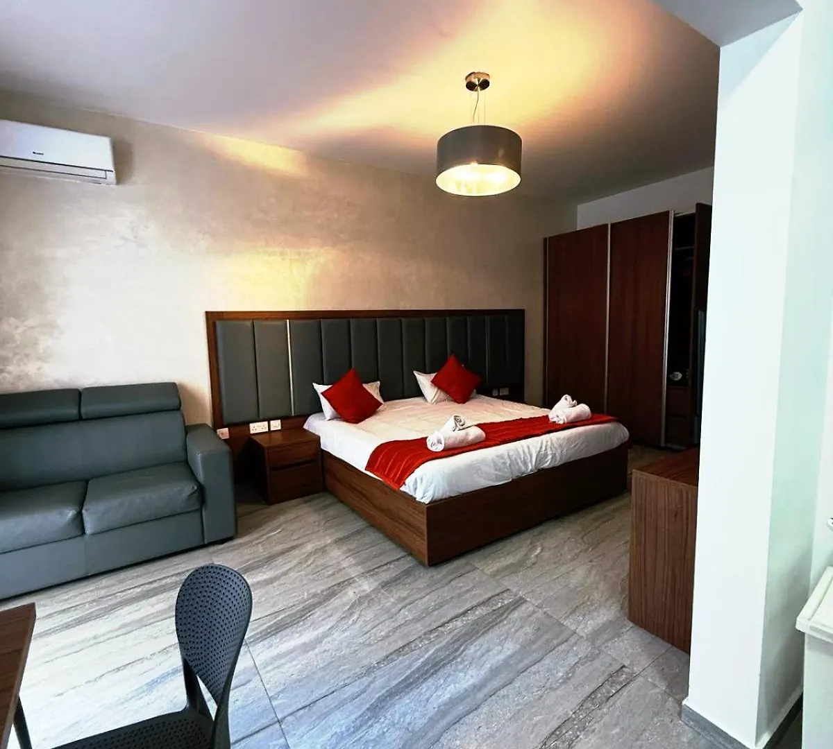 The Urban Suites Gzira Guest house