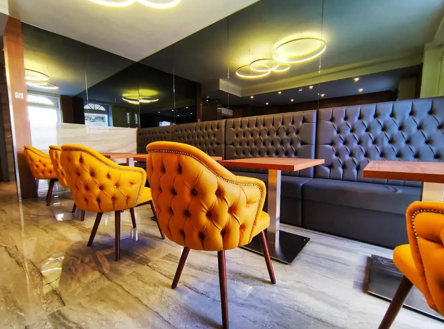 The Urban Suites Gzira Guest house