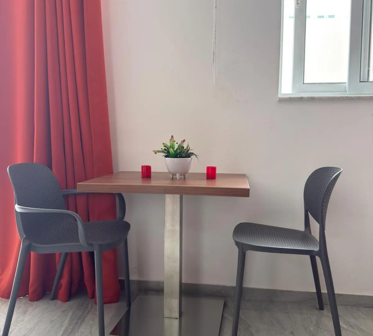 The Urban Suites Gzira 0*,