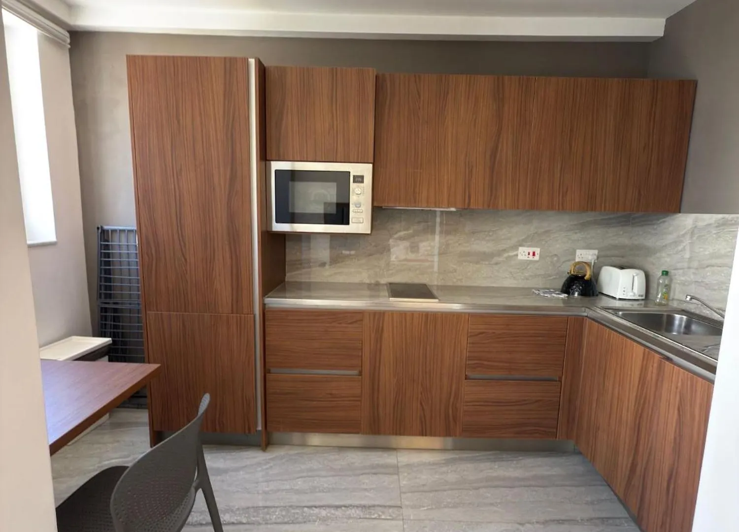 The Urban Suites Gzira Guest house