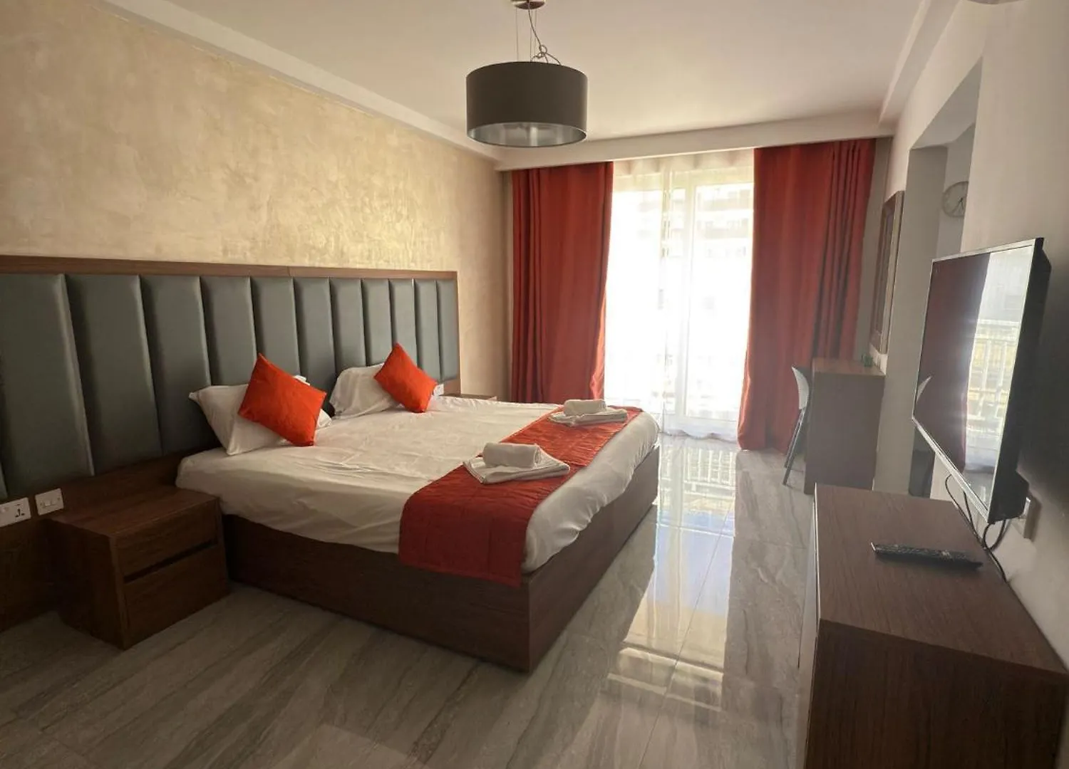 The Urban Suites Gzira 0*,